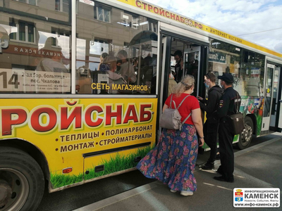 В Каменске-Уральском продолжаются рейды в общественном транспорте по соблюдению масочного режима