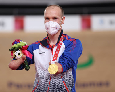 Асташов установил новый мировой рекорд на Паралимпиаде в Токио